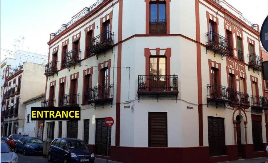 Hub Hostel Sevilla Exterior foto